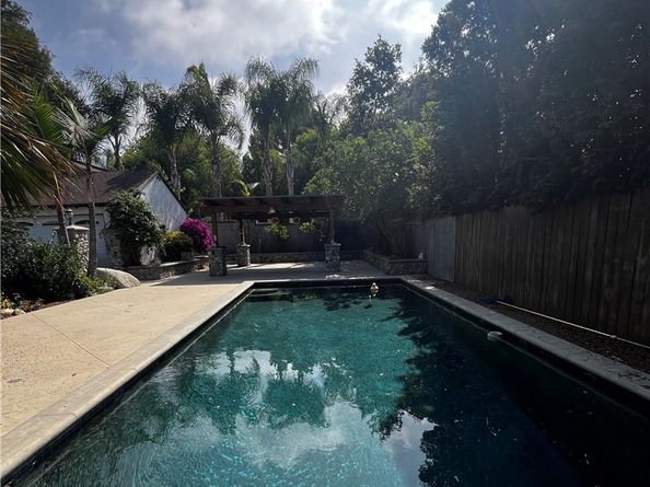 2430 Orange Avenue, La Crescenta CA 91214