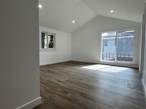 2430 Orange Avenue, La Crescenta CA 91214