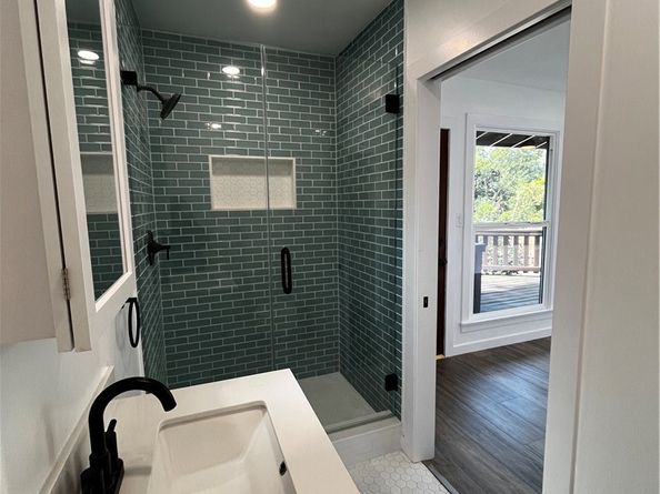 2430 Orange Avenue, La Crescenta CA 91214