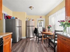1438 E 20th Street, Los Angeles CA 90011