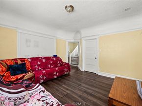 1438 E 20th Street, Los Angeles CA 90011