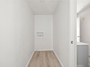 1438 E 20th Street, Los Angeles CA 90011