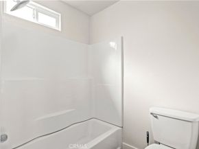 1438 E 20th Street, Los Angeles CA 90011