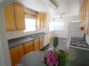 758 E 106th Street, Los Angeles CA 90002