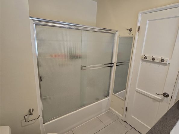 2944 Mayfield, La Crescenta CA 91214