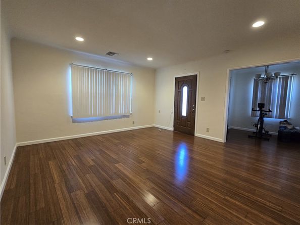 2944 Mayfield, La Crescenta CA 91214