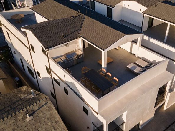 315 E Bay Avenue, Newport Beach CA 92661