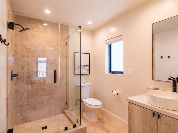 315 E Bay Avenue, Newport Beach CA 92661