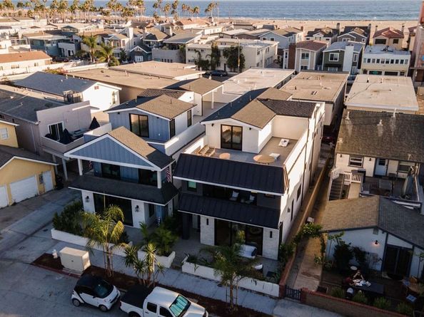 315 E Bay Avenue, Newport Beach CA 92661