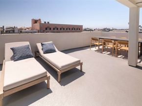 315 E Bay Avenue, Newport Beach CA 92661