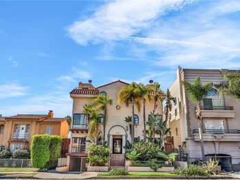 8636 W Olympic Blvd