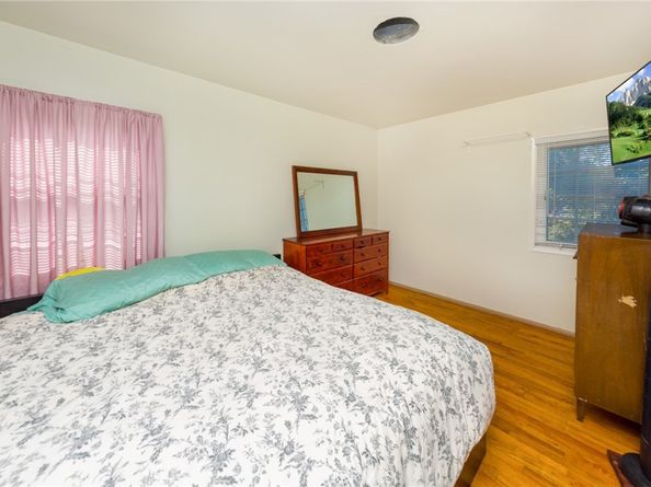 10425 Rainier Street, Sun Valley CA 91352