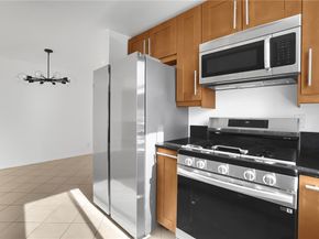 856 N Van Ness Avenue 3, Los Angeles CA 90038