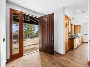 5310 Linda Vista, La Canada Flintridge CA 91011