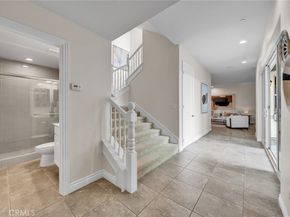 60 Sherwood, Irvine CA 92620