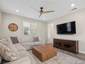 831 Wintergreen Way, Upland CA 91786
