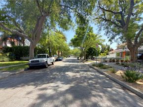 3190 Estado Street, Pasadena CA 91107