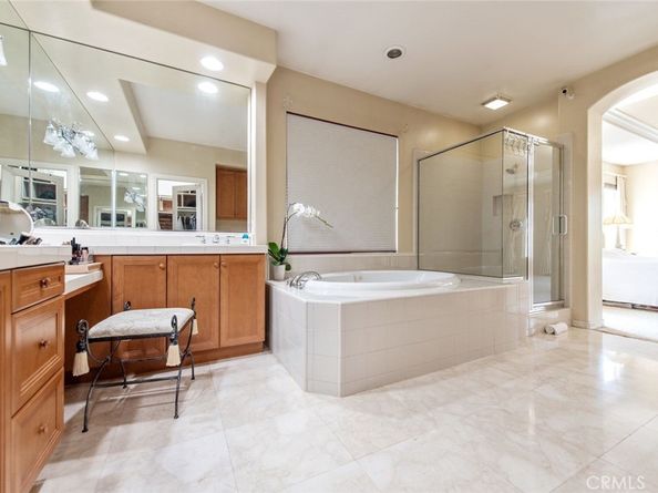 2 Shadow Glen, Irvine CA 92620