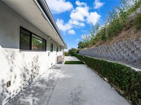 325 N Madison Avenue, Monrovia CA 91016