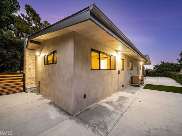 325 N Madison Avenue, Monrovia CA 91016