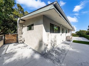 325 N Madison Avenue, Monrovia CA 91016