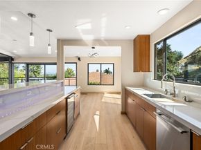 325 N Madison Avenue, Monrovia CA 91016