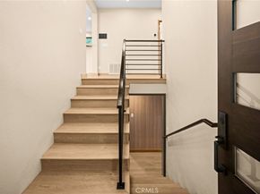 325 N Madison Avenue, Monrovia CA 91016