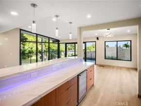 325 N Madison Avenue, Monrovia CA 91016