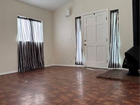 6060 MYRTLE Avenue, Long Beach CA 90805