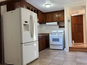 6060 MYRTLE Avenue, Long Beach CA 90805