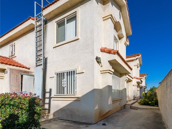 1097 S Marguerita Avenue D, Alhambra CA 91803