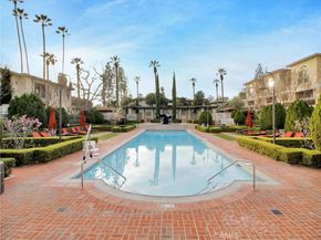 112 S Orange Grove Boulevard 109, Pasadena CA 91105