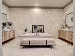 112 S Orange Grove Boulevard 109, Pasadena CA 91105