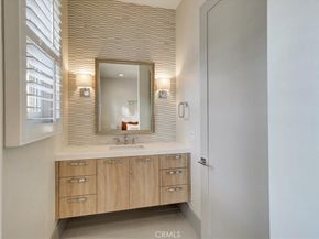 112 S Orange Grove Boulevard 109, Pasadena CA 91105