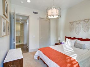 112 S Orange Grove Boulevard 109, Pasadena CA 91105