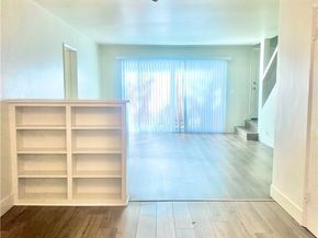 1813 9th Street, Santa Monica CA 90404