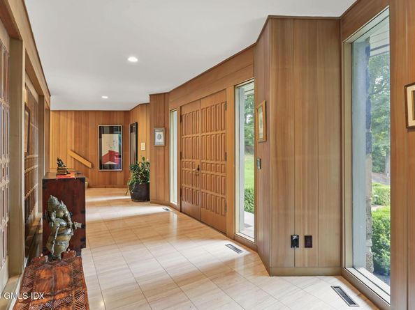 18 Sidney Lanier Lane, Greenwich CT 06831