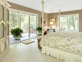 33 Butternut Lane, Stamford CT 06903