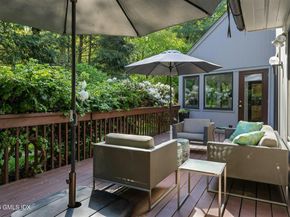 33 Butternut Lane, Stamford CT 06903