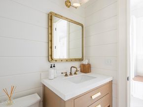 7 Indian Head Road, Riverside CT 06878