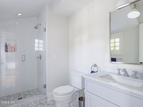 7 Indian Head Road, Riverside CT 06878