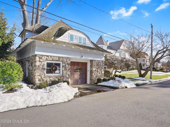 26 Glen Avon Drive, Riverside CT 06878