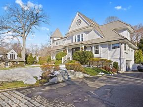 26 Glen Avon Drive, Riverside CT 06878