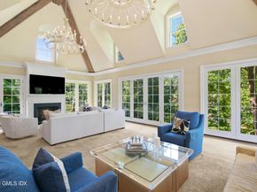 105 Woodside Drive, Greenwich CT 06830