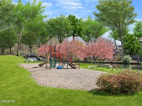 105 Woodside Drive, Greenwich CT 06830