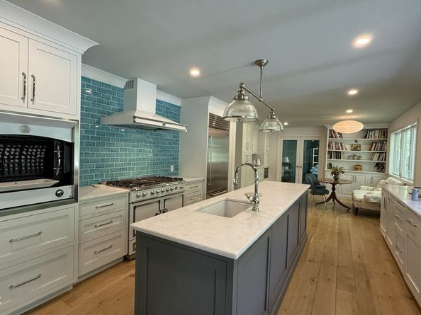 31 Riverfield Drive, Weston CT 06883