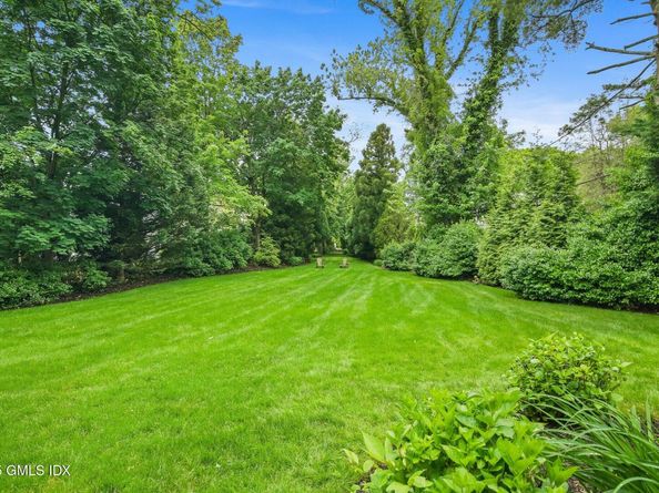 57 Lockwood Avenue, Old Greenwich CT 06870