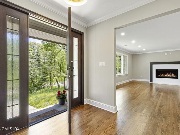 40 Bruce Park Drive, Greenwich CT 06830