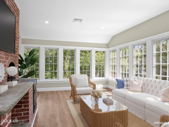40 Bruce Park Drive, Greenwich CT 06830