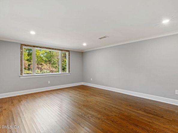 40 Bruce Park Drive, Greenwich CT 06830